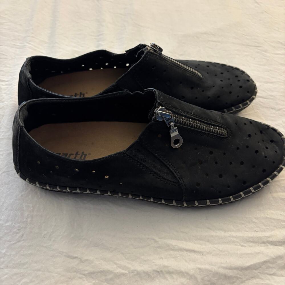 Black Earth shoes suede rubber soles women’s size 7 - Picture 4 of 12